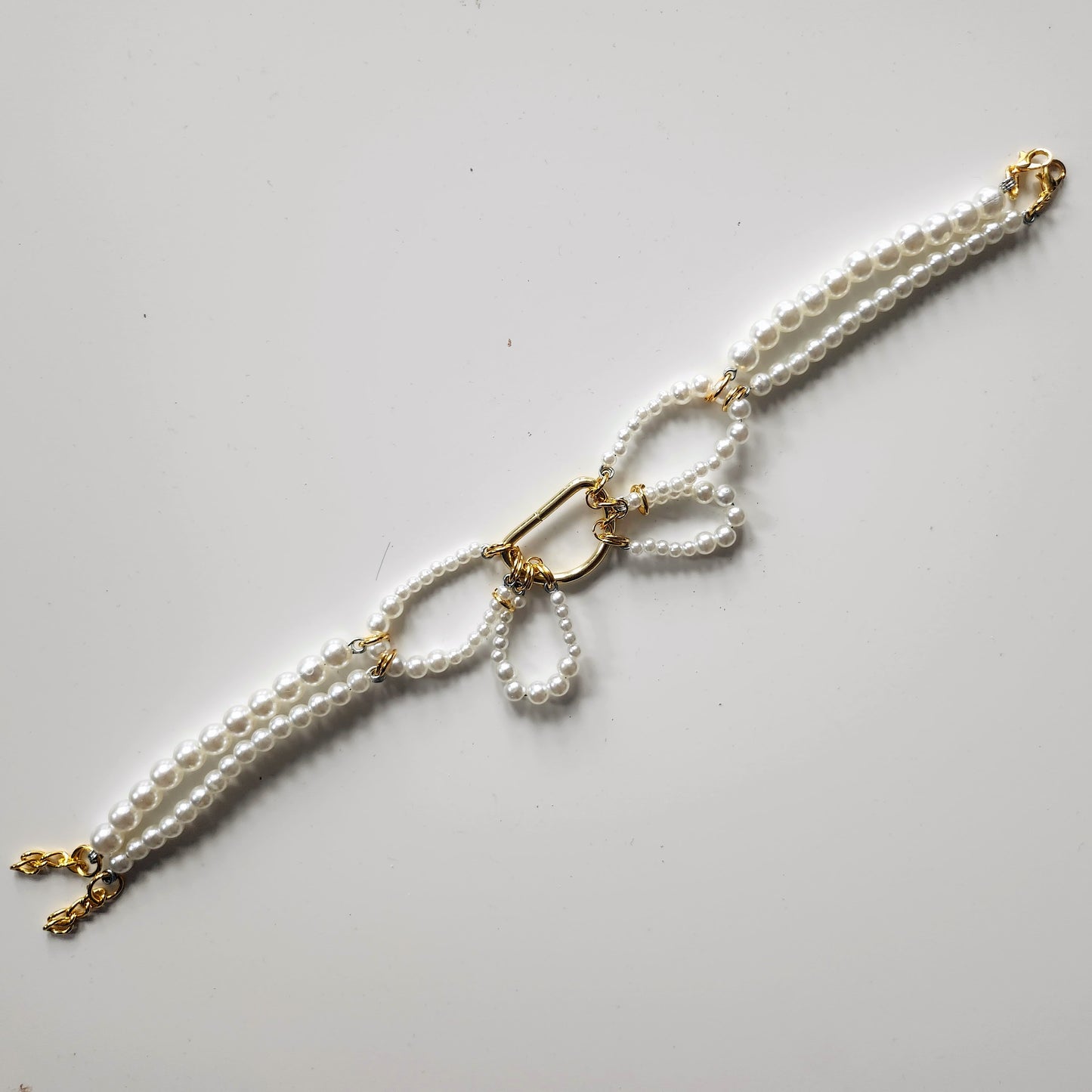 'Butterfly' Handmade pearl bead collar - White pearl beads/gold findings