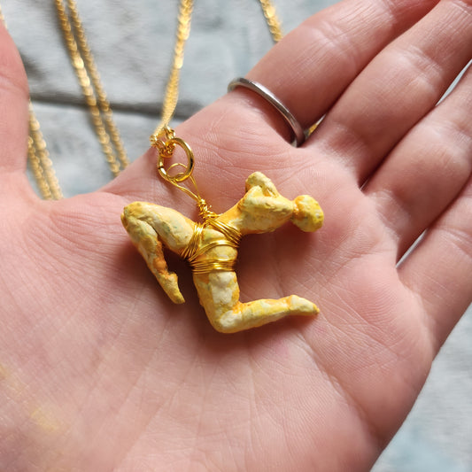 Shibari necklace - yellow finish gold findings