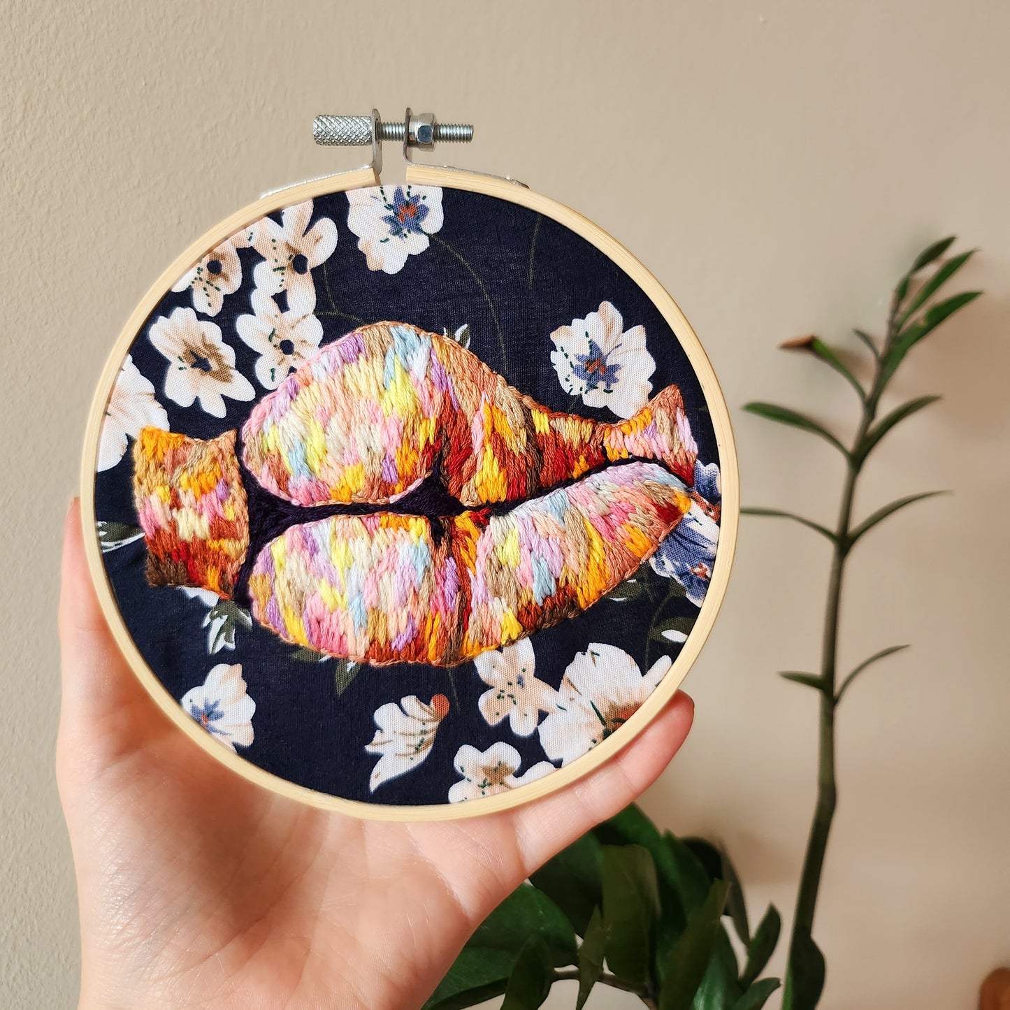 Buns embroidery hoop #2